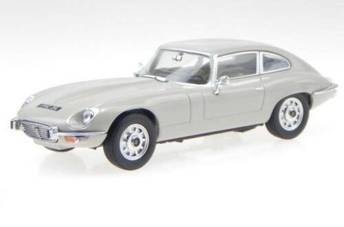 Jaguar V12 E Type Coupe - 1:43 - Oxford