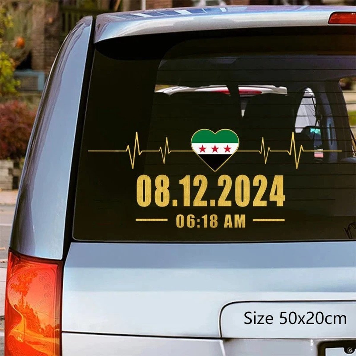 Syrische Vlag Sticker - Datum 08.12.2024- 06:18AM & Hartslagpatroon - Auto, Raam & Muurdecoratie - Duurzaam & stevig -  