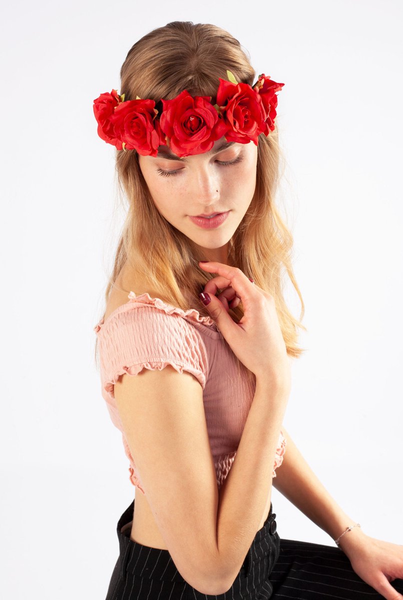   rozenkrans 5 rode rozen rood bloemenkrans haar bloemen haarband elastiek