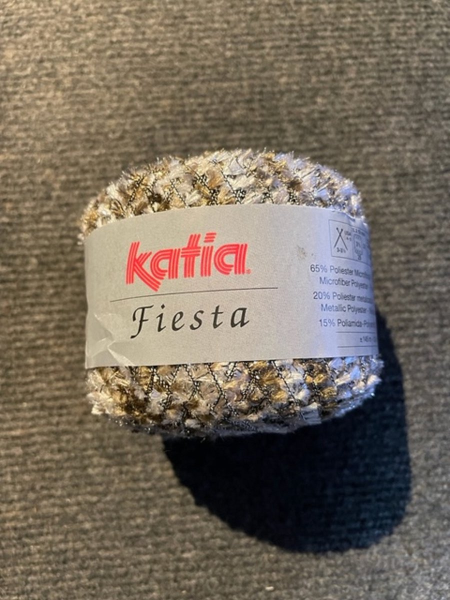 Katia breigaren Fiesta Nr 5701