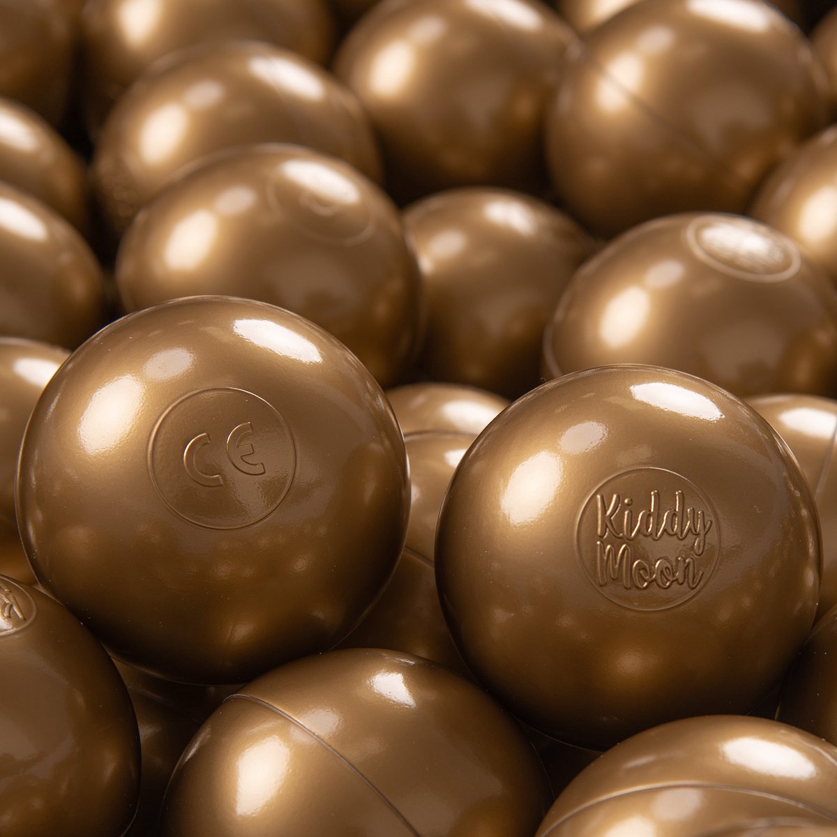   700 ∅ 7cm kinderballen speelballen voor ballenbad baby éénkleurige plastic ballen made in eu, golden