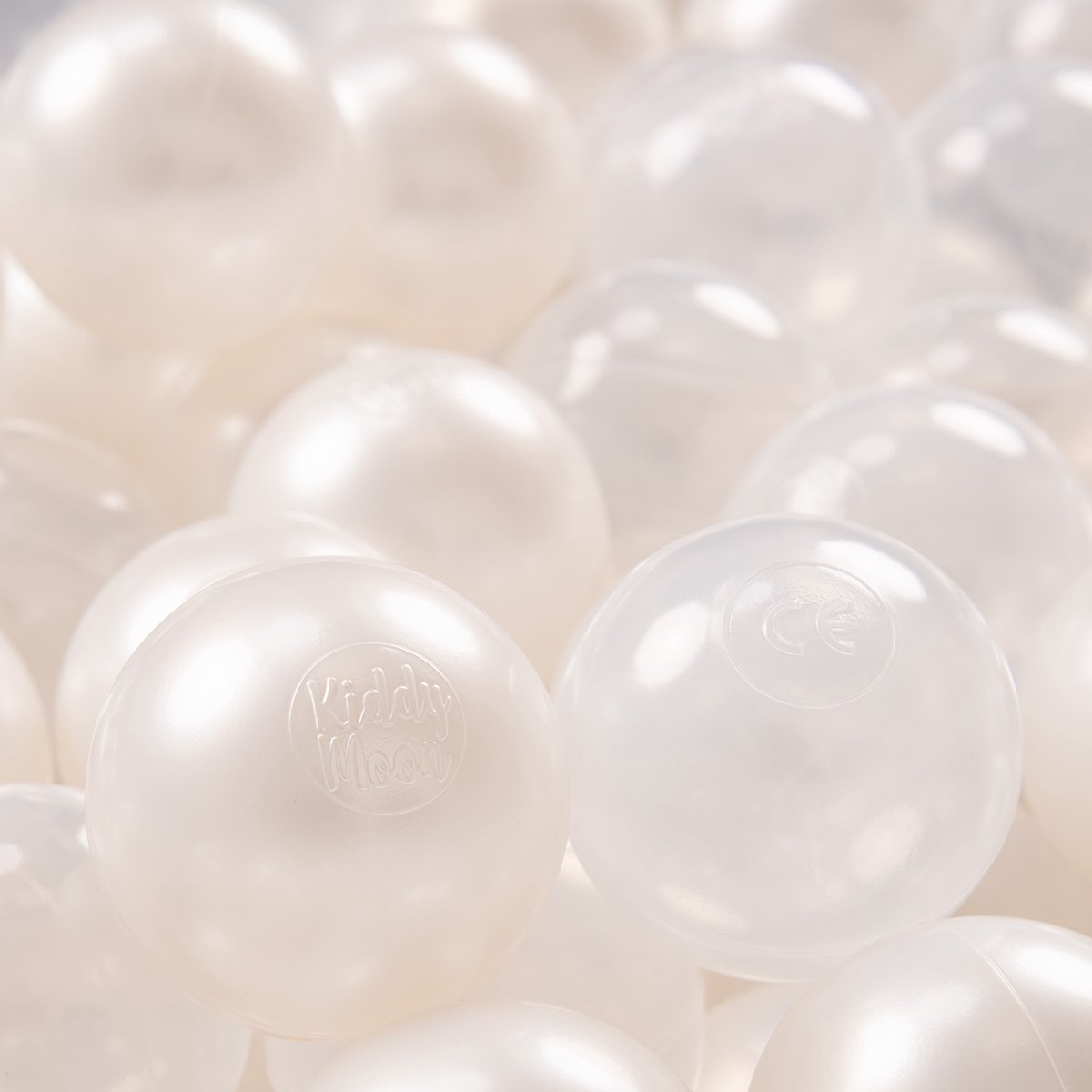   Ballenbak ballen voor Kinderen Ø7 cm met 700 Stuks - Kinderballen baby - Speelballen voor Ballenbad - BPA-vrij - Ballenbak ballen - Kleurrijke ballen - Baby Speelgoed - Parel Transparant