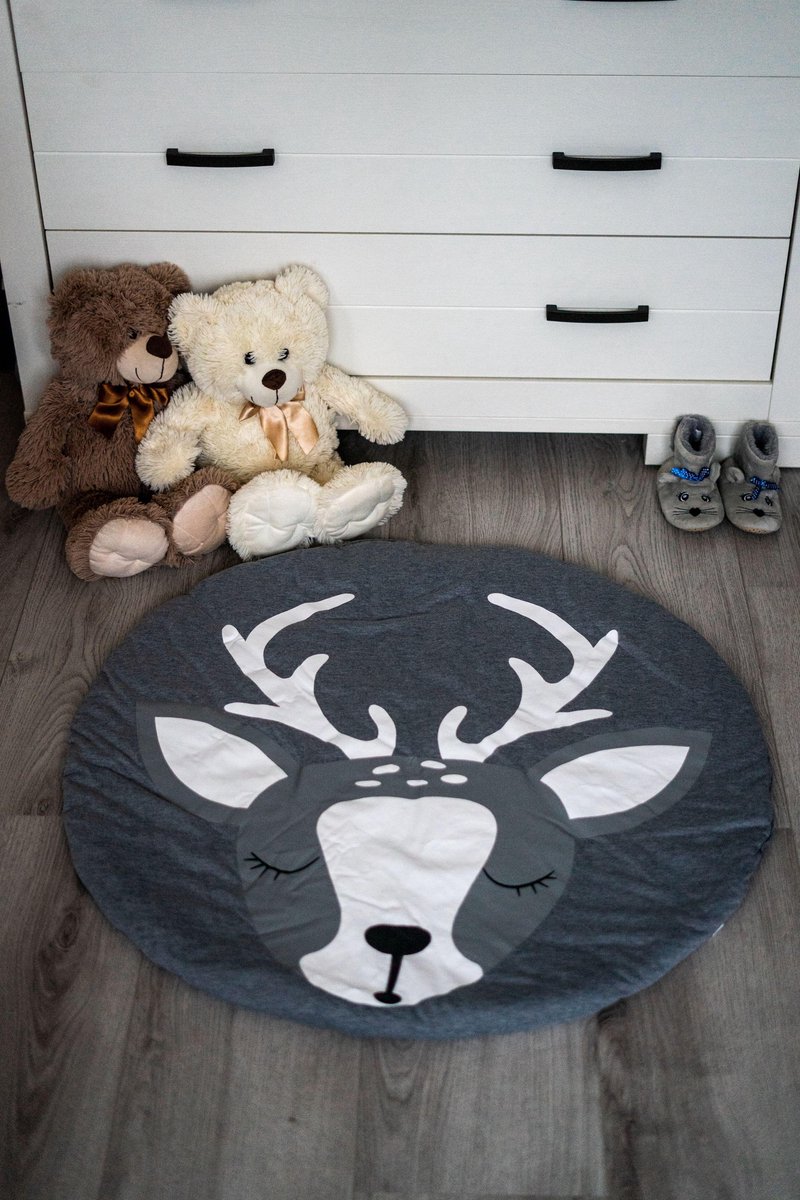 Baby Speelkleed – Speelmat Babykamer – Gevoerd – Kraamcadeau – Kraamgeschenk – Zacht Kruipkleed – Schattige Kruipmat - Diameter 90cm – Wasbaar - Hert