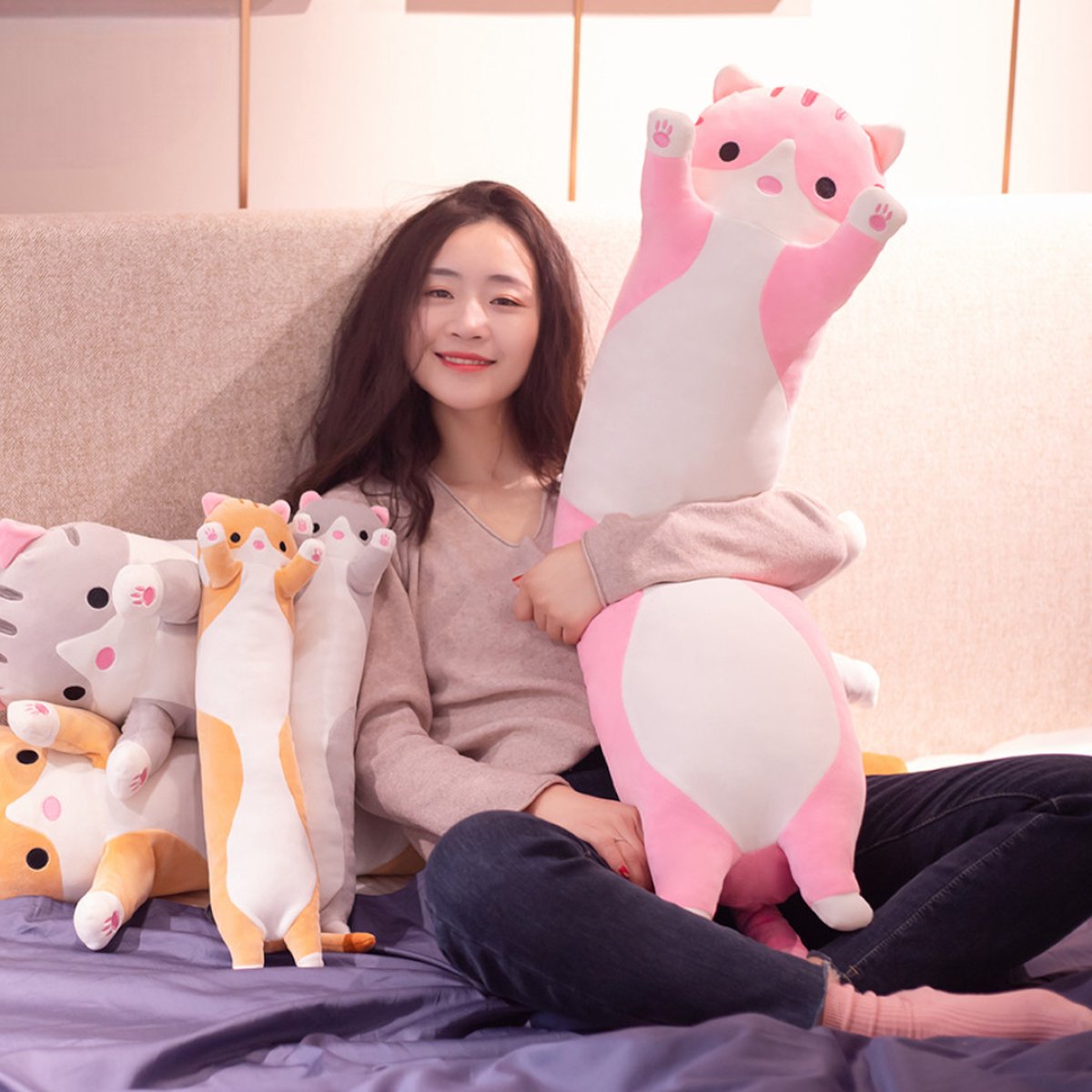 Klikkopers® - Kawaii Kussen - Lange Kat Knuffel - 130 cm - Kawaii Knuffel - Roze - Body Pillow - lichaamskussen - Zwangerschapskussen