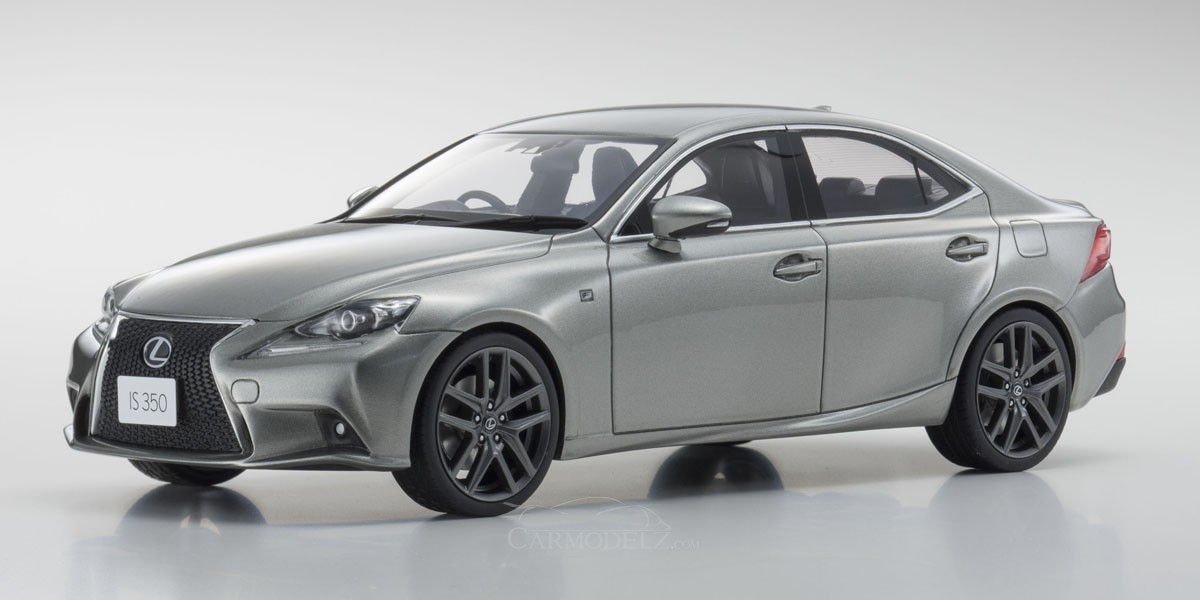 Kyosho Lexus IS F Sport Titanium Grijs 1:18