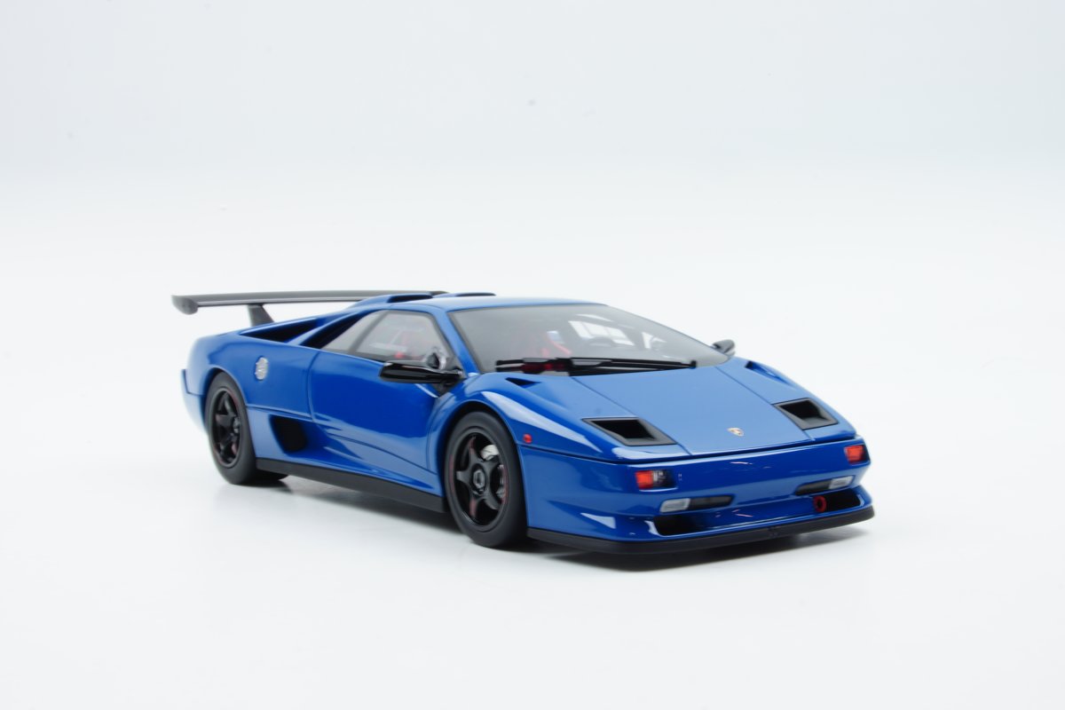 Kyosho Samurai  Lamborghini Diablo SVR Blauw 1:18