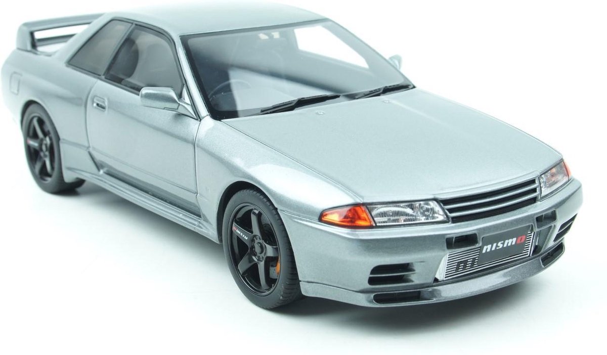 Kyosho Samurai Nissan Skyline GT-R R32 Nismo Grand Touring Grijs 1:18