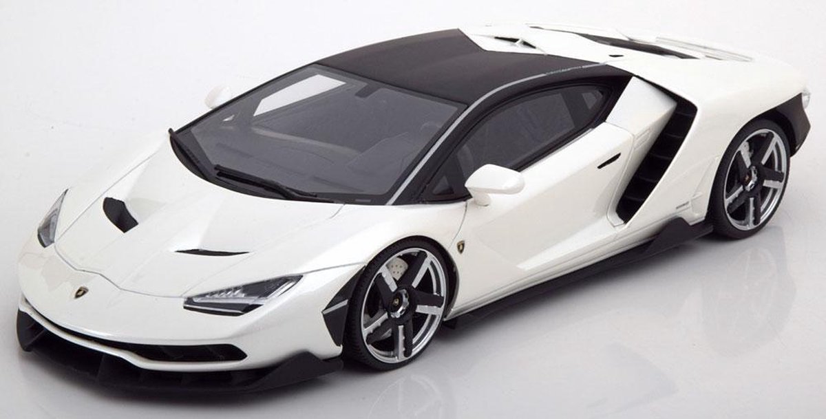 Lamborghini Centenario 1:18 – GT Spirit / Kyosho