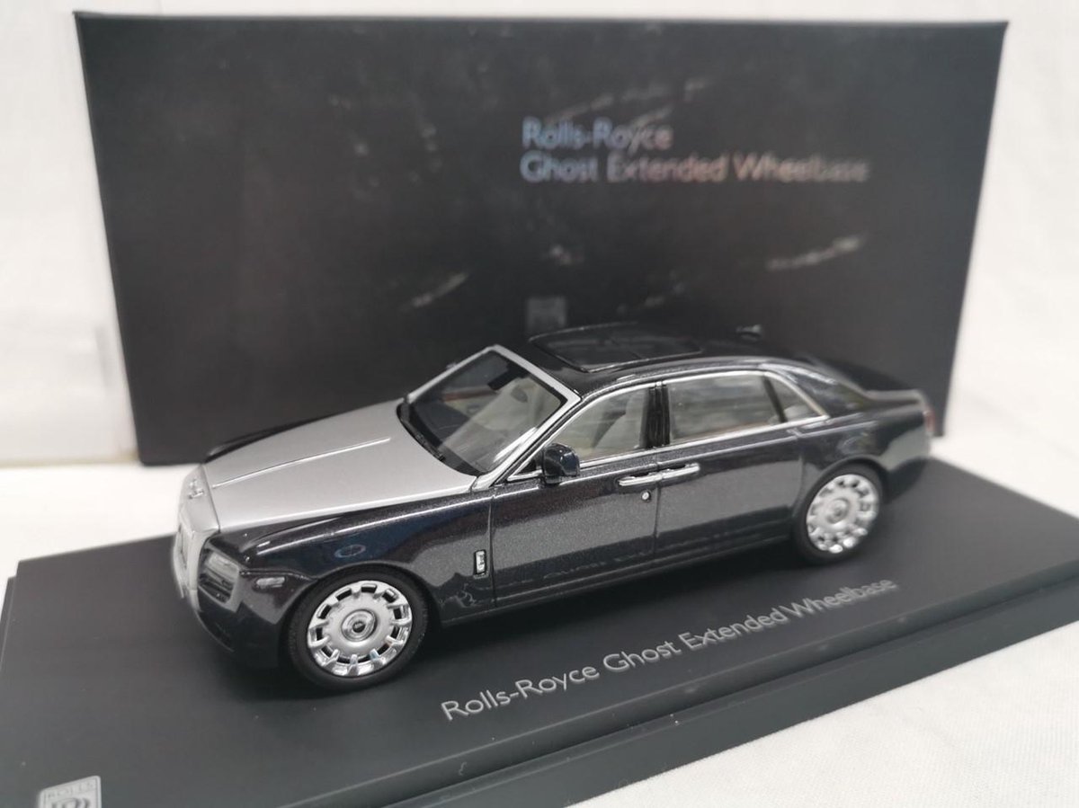 Rolls-Royce Ghost EWB (Extended Wheelbase)( Darkest Tungsten) 1-43 Kyosho