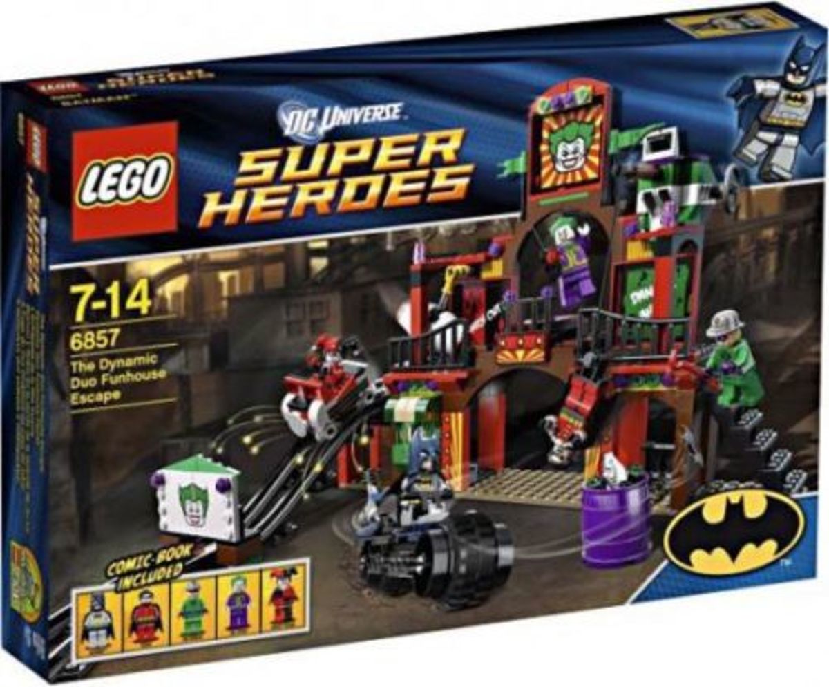 DC Universe Super Heroes The Dynamic Duo Funhouse Escape