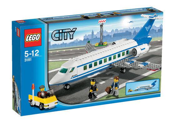 LEGO City Passagiersvliegtuig - 3181