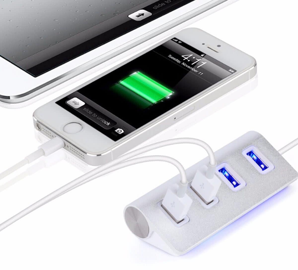 Aluminium USB Hub - Switch - Splitter met 4 USB3.0 poorten en LED verlichting