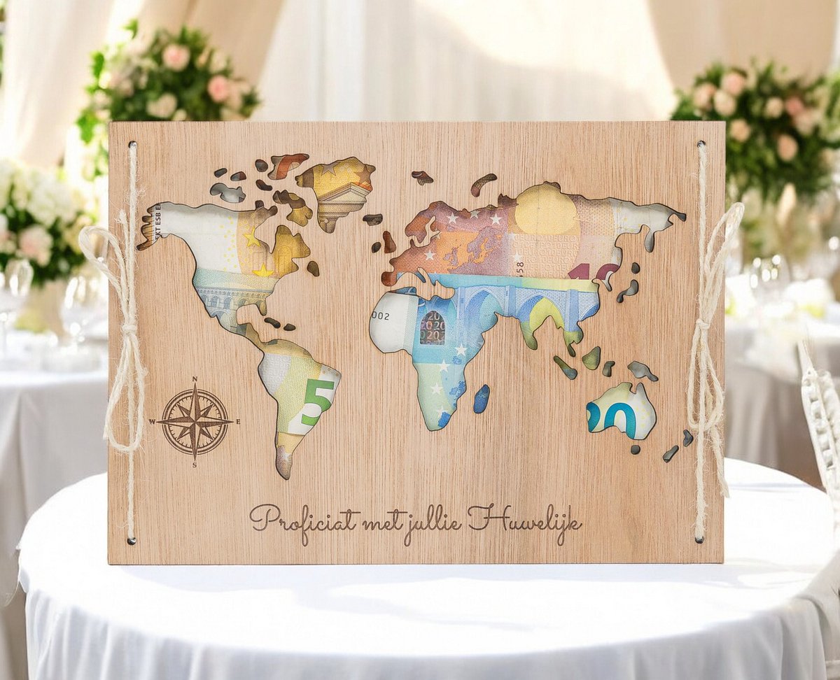 Huwelijkscadeau – Houten bord – Wereldkaart – NL - Proficiat met jullie Huwelijk - Just Married - Geldcadeau - Trouwen - Huwelijk - Hout - Origineel - Wedding - Geschenk - Love - Proficiat met jullie Huwelijk - Bruidspaar - Bruiloft - Geld