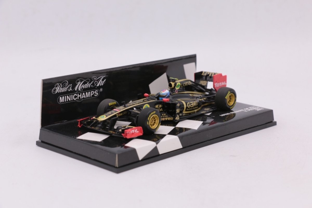 F1 Lotus Renault GP R31 V. Petrov 2011