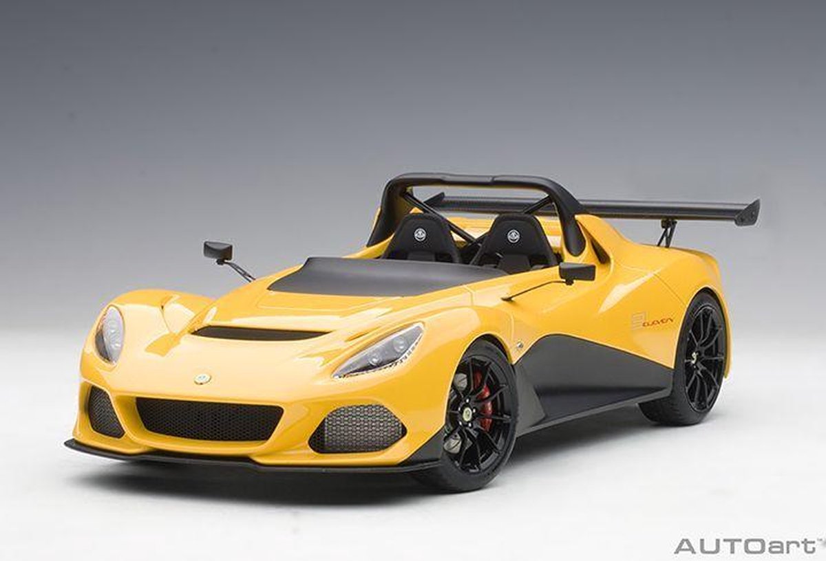 Lotus 3-Eleven Road 2017 Yellow