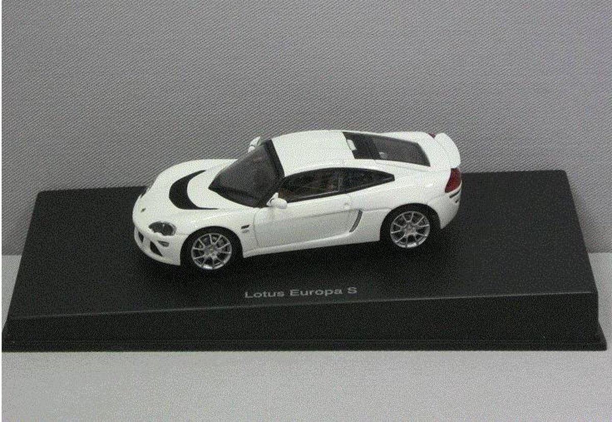 Lotus Europa S - 1:43 - AUTOart