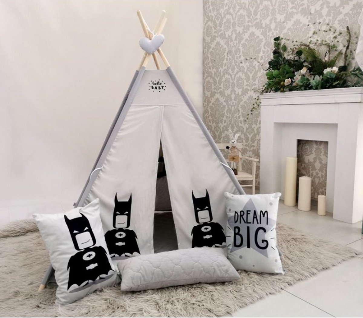 Luxe handgemaakte batman tipi tent speeltent - wigwam voor kinderen 110 x 110 x 160 cm inclusief 3 kussens en grond kleed - gemaakt van 100% katoen en pluche - premium kwaliteit en een uniek design