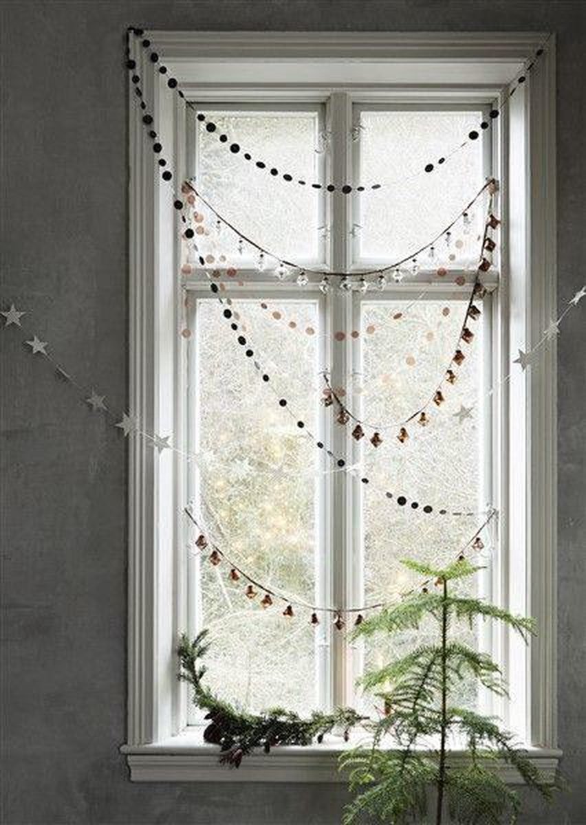 Decoratie slinger rondjes (dots) wit en goud kerst 3 meter - Madam Stoltz