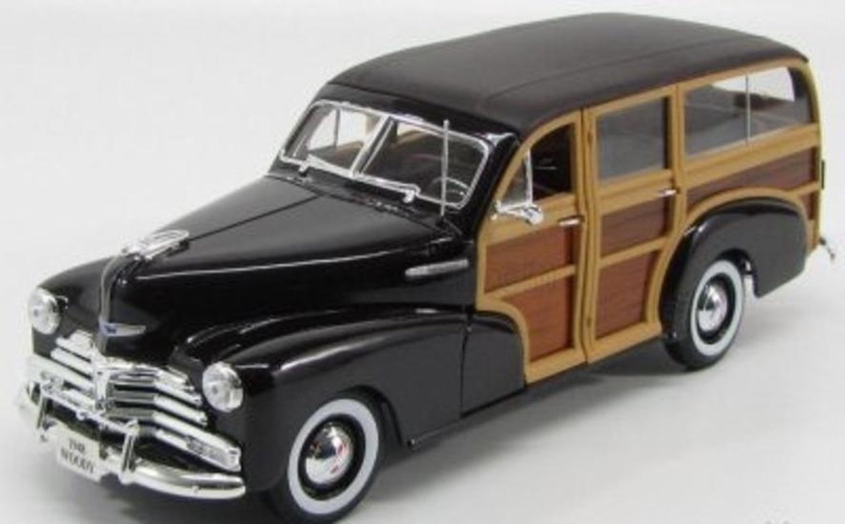 1948 Chevrolet Fleetmaster Woody 1/18 Maisto Special Edition