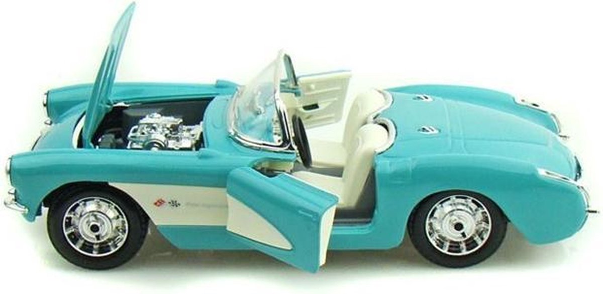 MAISTO CHEVROLET CORVETTE CABRIOLET 1957 1:24