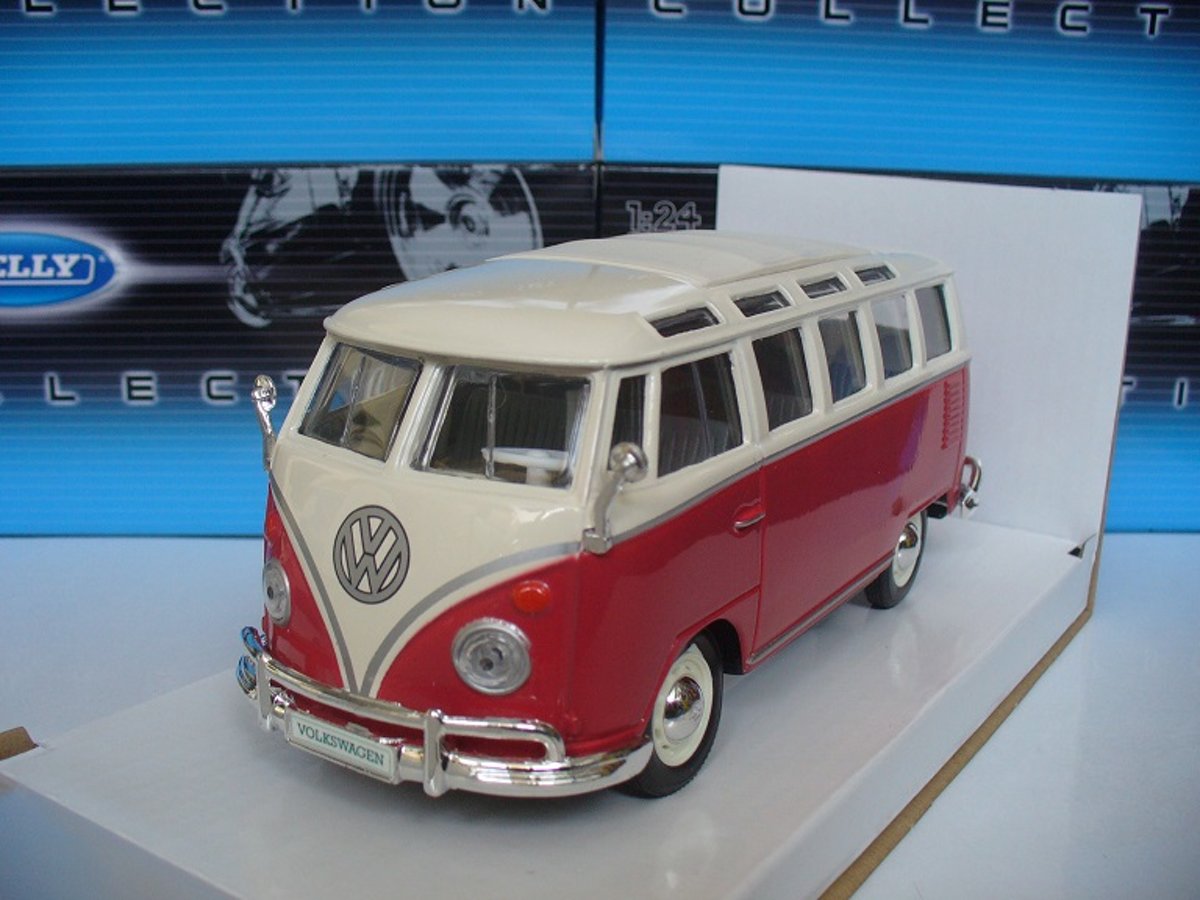 Maisto 1/25 VW Volkswagen T1 Microbus Samba Rood Wit