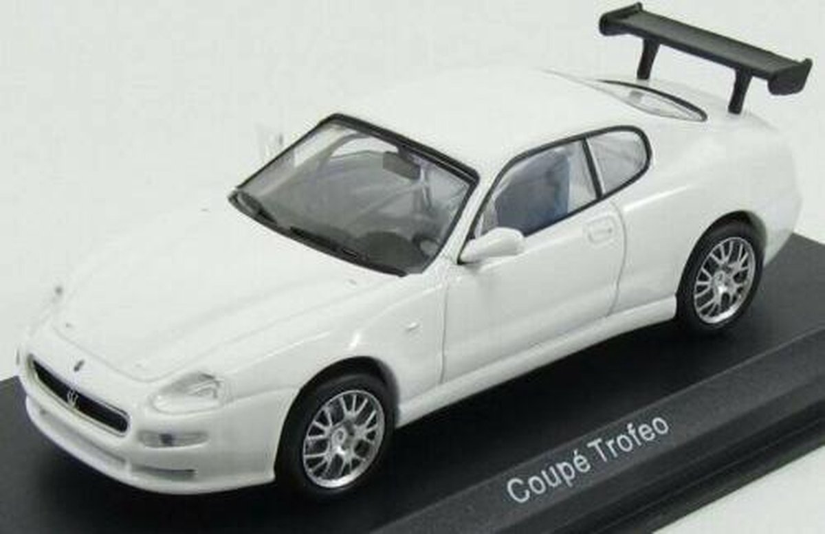 Maserati Coupe Trofeo 2003 White