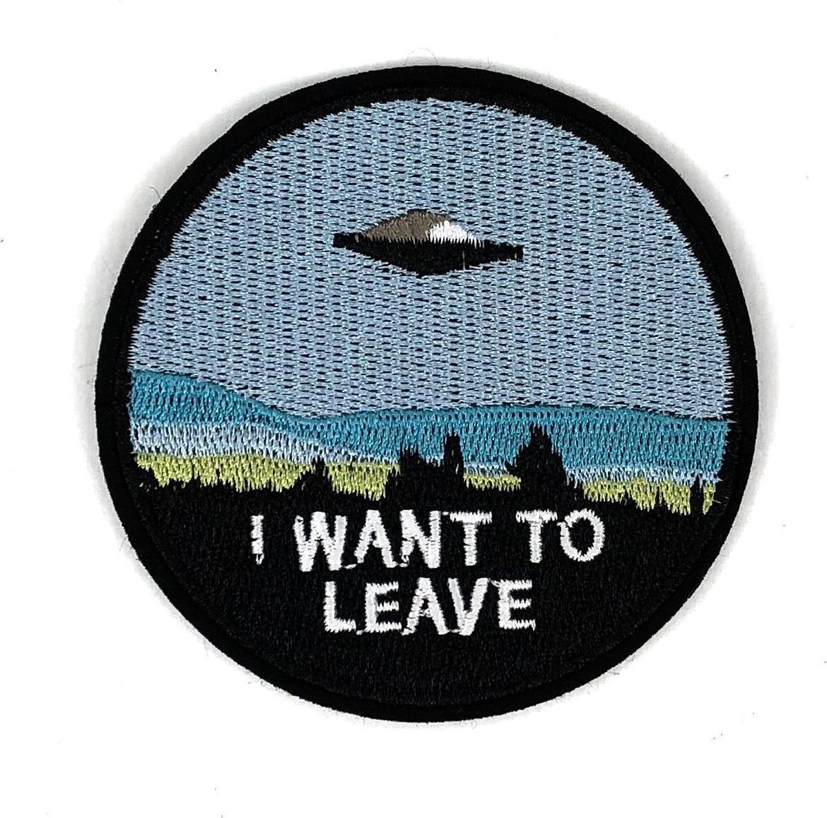 MegaMooi Landschap Met UFO En I Want To Leave Tekst Stijk Patch 7,8 diameter