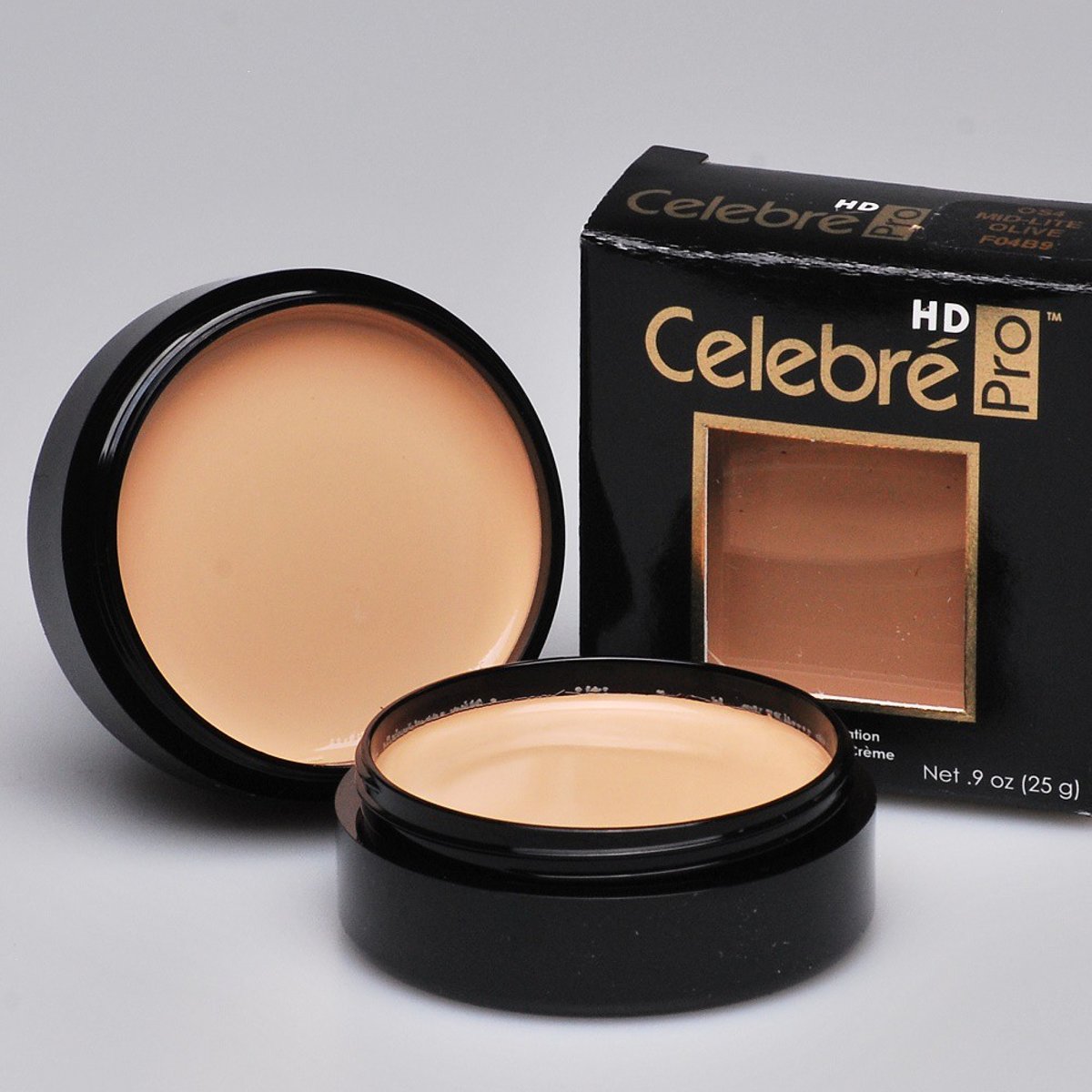 Celebre Pro-HD Cream -Light/Medium Olive