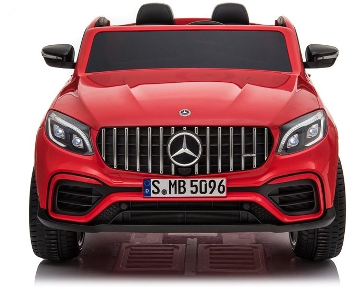 Elektrische Kinderauto Mercedes Benz GLC 63 S Rood 2 Persoons 12V Met Afstandsbediening FULL OPTIONS