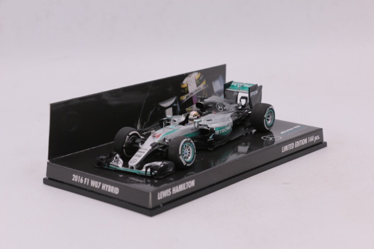 F1 Mercedes W07 Lewis Hamilton 2017