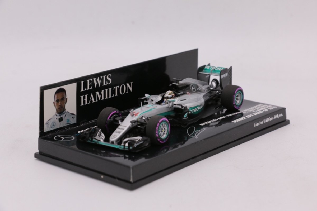 F1 Mercedes W07 Lewis Hamilton winner Abu Dhabi