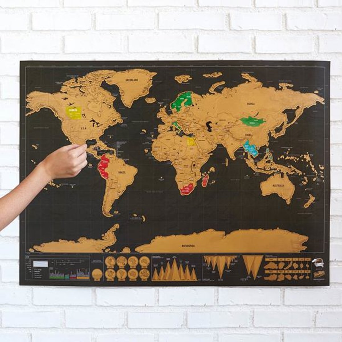 Wereldkaart kraskaart Wereld kaart Deluxe Scratch off map Kras de bezochte landen Personaliseer jou wereldkaart Zwart 82.5 x 59.5 cm - Met koker