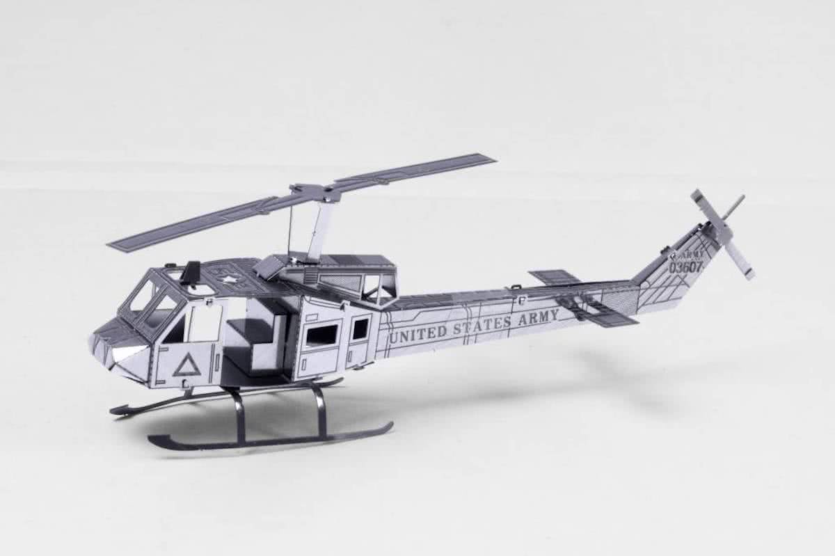 Helikopter UH-1 Huey - 3D puzzel