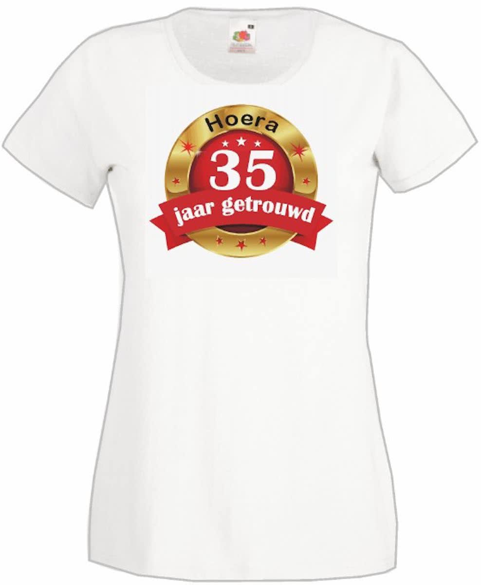 Mijncadeautje Dames T-shirt Hoera 35 jaar getrouwd wit (maat XL)