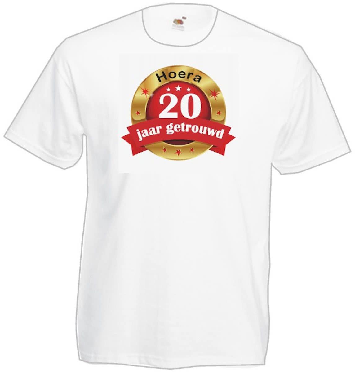 Mijncadeautje Heren T-shirt Hoera 20 jaar getrouwd wit (maat M)