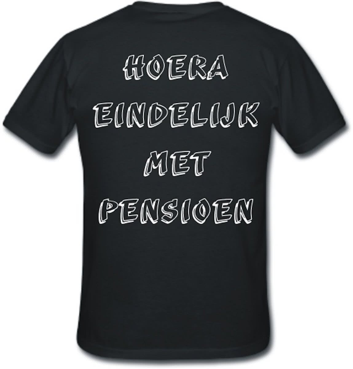   T-shirt - Hoera eindelijk met pensioen - Heren Zwart (maat M)