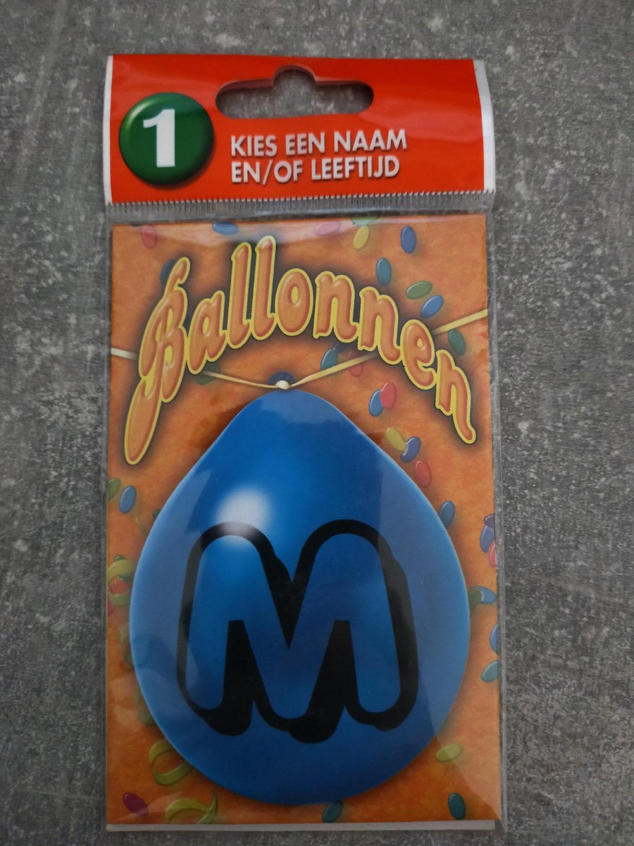 Ballon Letter M