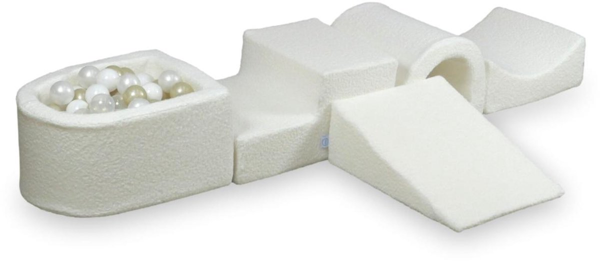 Foam speelset met brug en met microballenbad