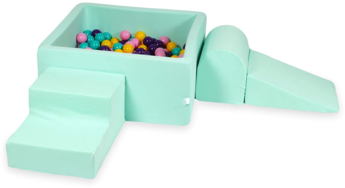 Foam speelset met vierkante ballenbad