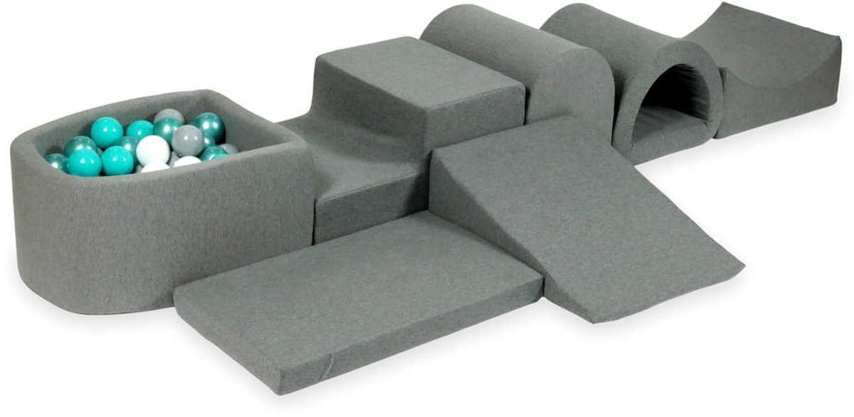 Grootste schuimspeelset met microballenbad