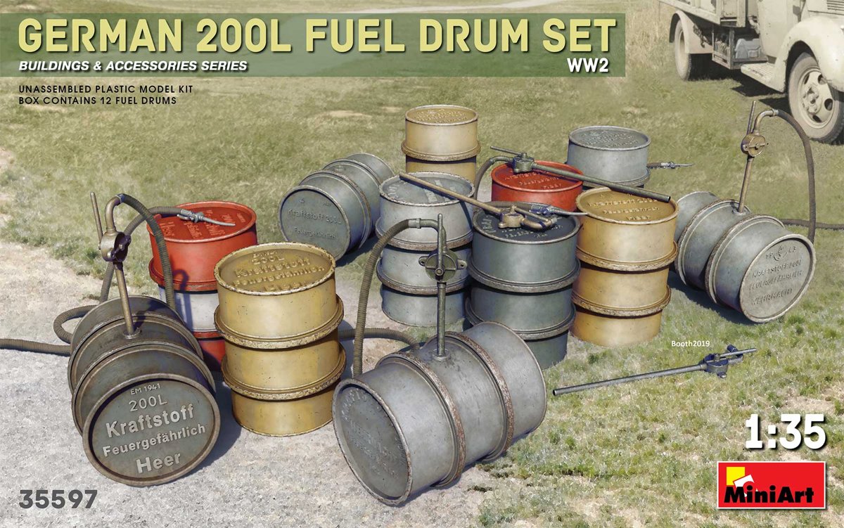 Miniart - German 200l Fuel Drum Set Wwii