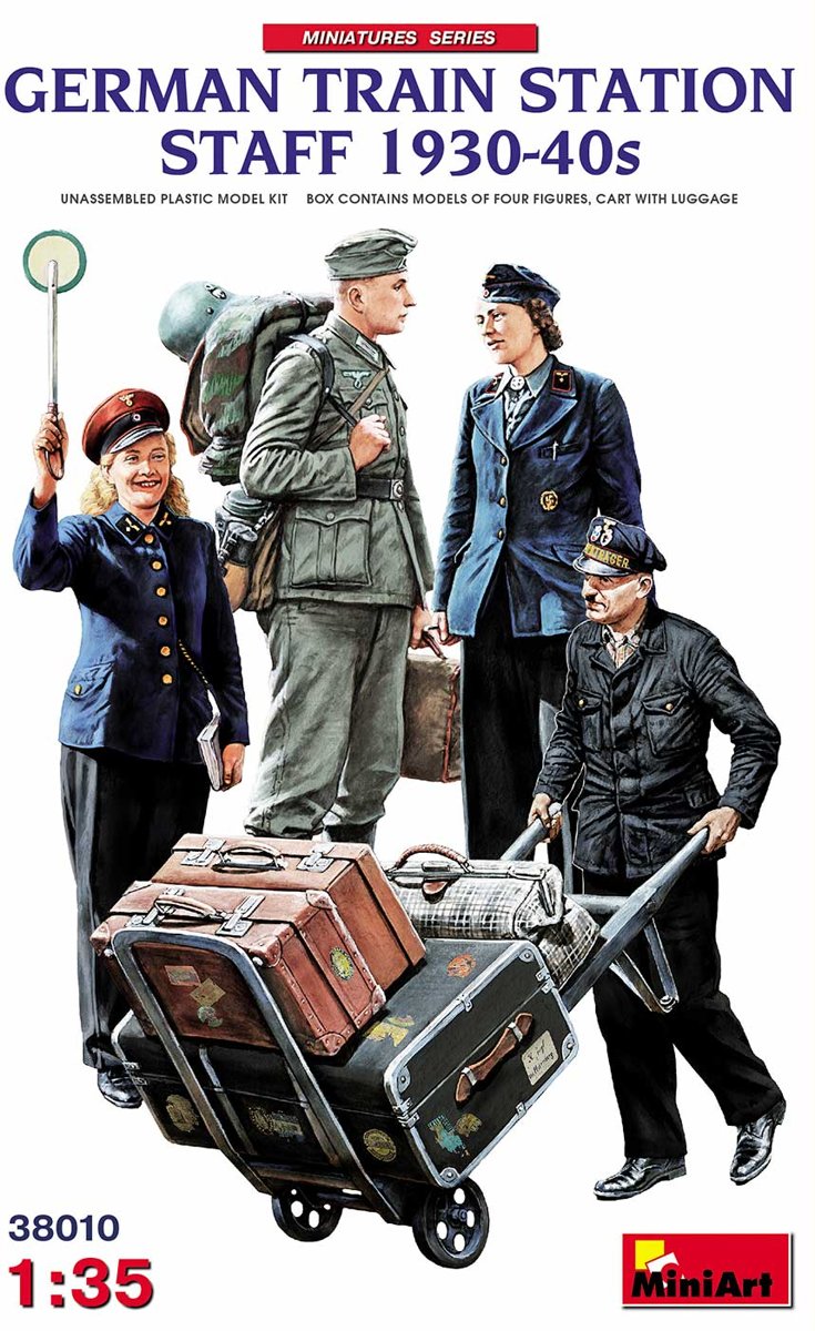 Miniart - German Train Station Staff 1930-40s