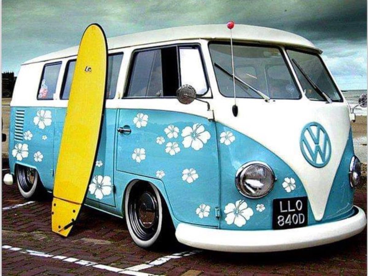 Diamond Painting Pakket - Hippiebus en Surfplank - 50x40 cm - Complete Set - Volledige Bedekking - Vierkante Steentjes