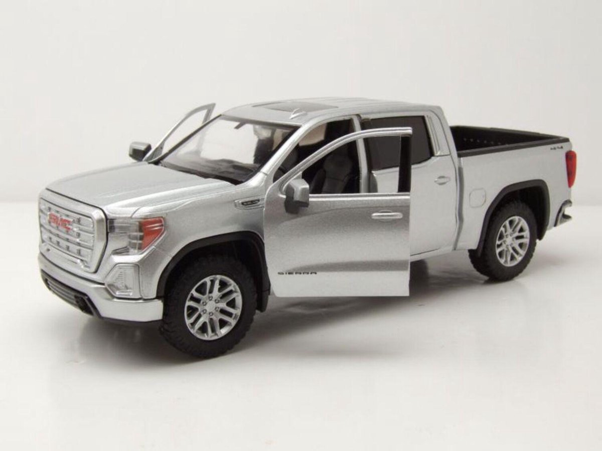 GMC Sierra 1500SLT Crew Cab 2019 (Zilver) 1/27 Motor Max - Modelauto - Schaalmodel - Model auto