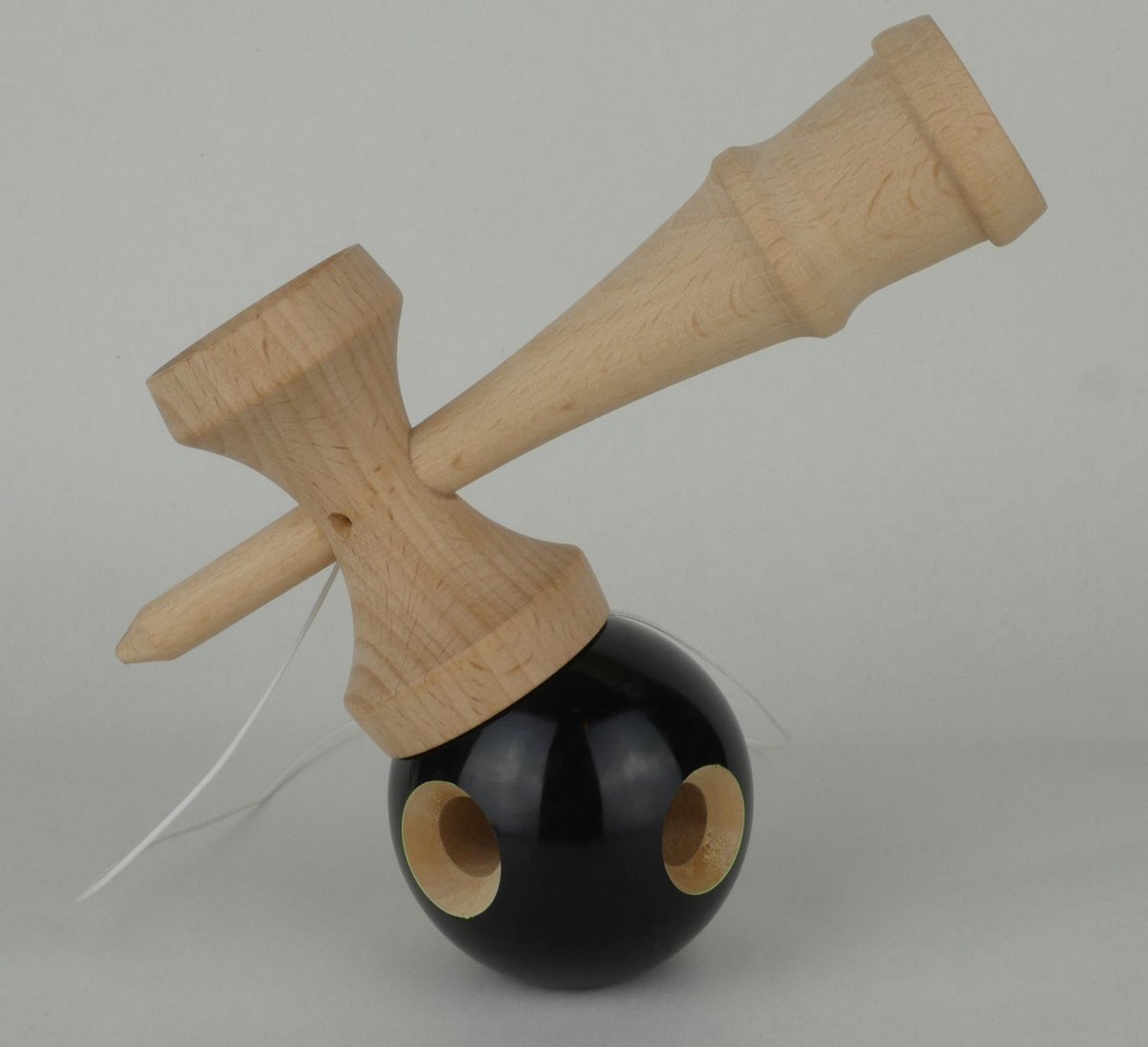 5 Gaten Kendama - Zwart