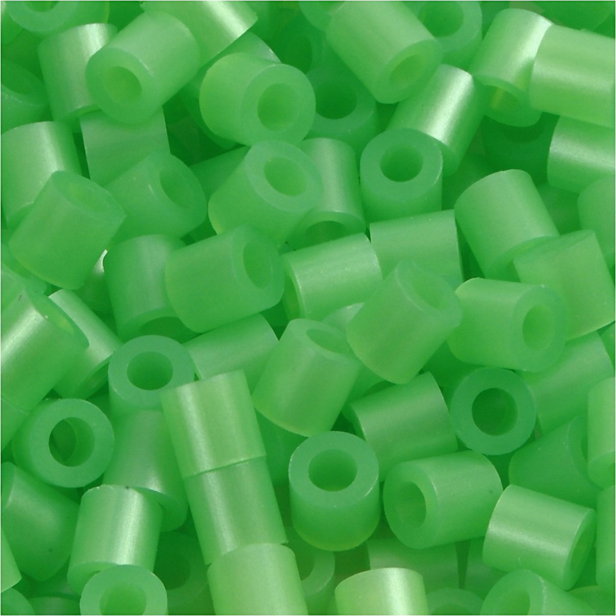 Foto kralen, afm 5x5 mm, gatgrootte 2,5 mm, groen parelmoer (22), 6000stuks