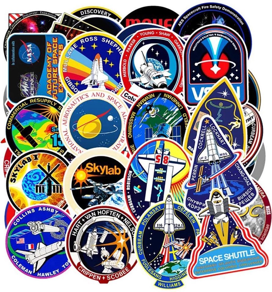 45 stickers NASA Patches - 6-8 cm - Ruimte - Ruimtemissies - Space Shuttle - Astronaut - Columbia - Outer Space - Challenger - Skylab - Apollo  - Stickerset