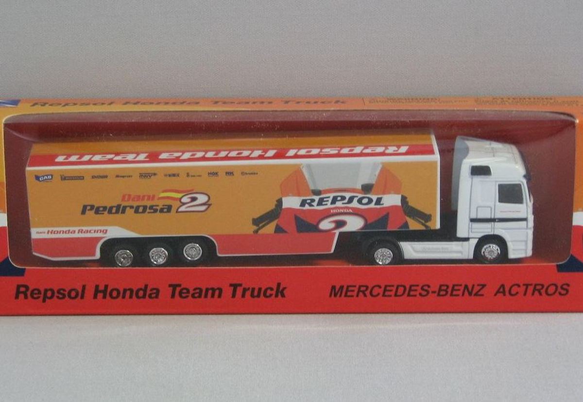 Mercedes-Benz Actros Repsol Honda Team Truck 1:87 NewRay Oranje / Rood / Wit  46923