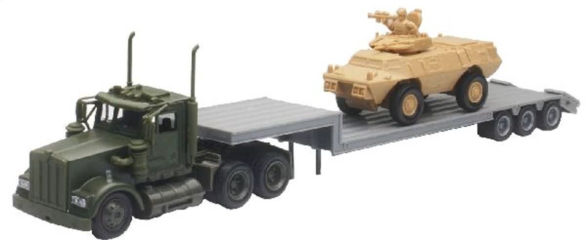 Newray 1:43 Military Truck+4x4