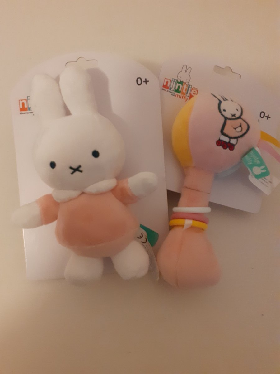 Nijntje Miffy Knuffel + Rammelaar set - licht roze